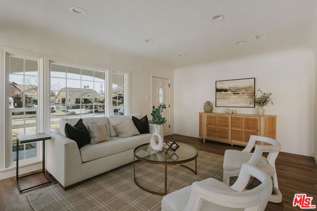 3439 W 59th Place, Los Angeles, CA 90043