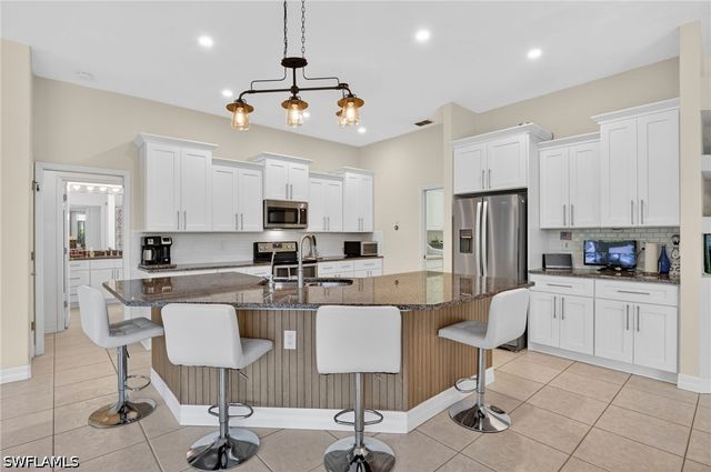 6817 Eagle ST, Fort Myers, FL 33966