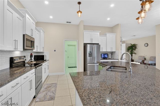6817 Eagle ST, Fort Myers, FL 33966