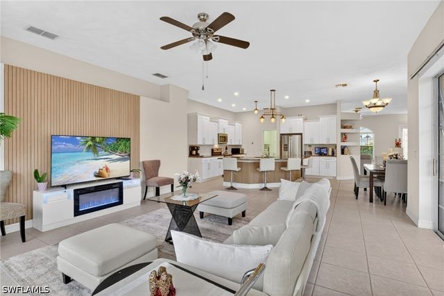 6817 Eagle ST, Fort Myers, FL 33966