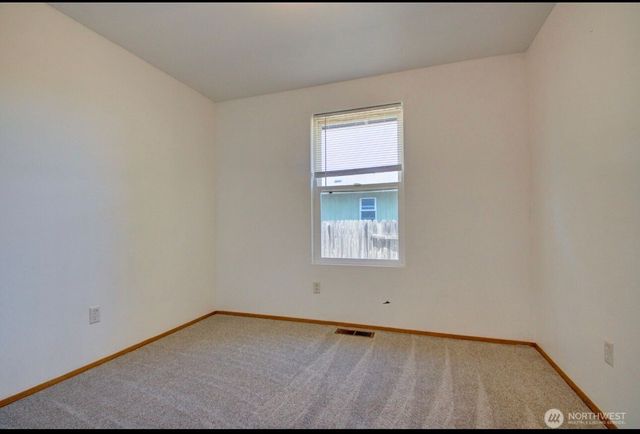 1206 Crystal Lane, Burlington, WA 98233