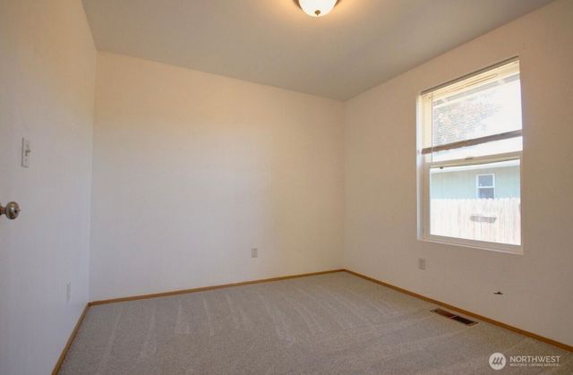 1206 Crystal Lane, Burlington, WA 98233