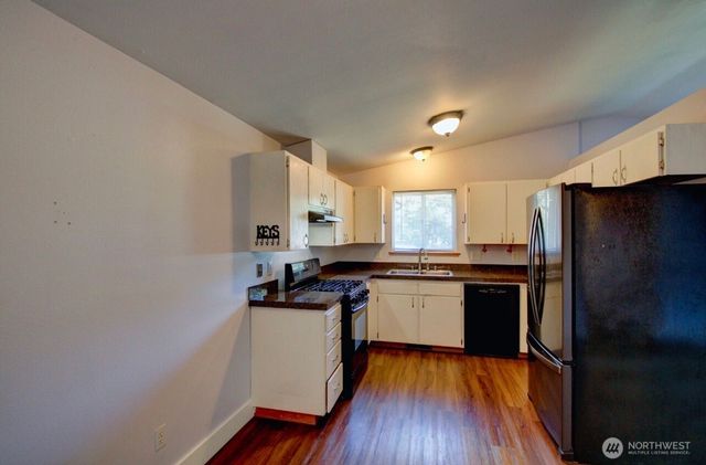 1206 Crystal Lane, Burlington, WA 98233