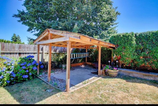 1206 Crystal Lane, Burlington, WA 98233