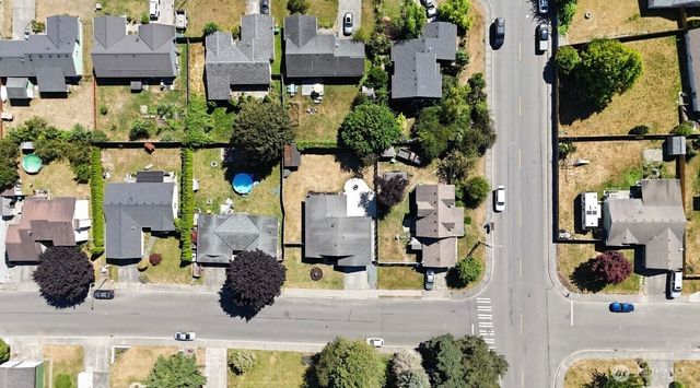 1206 Crystal Lane, Burlington, WA 98233