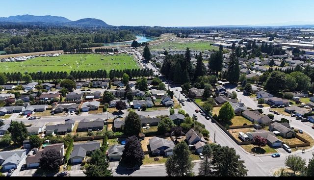 1206 Crystal Lane, Burlington, WA 98233