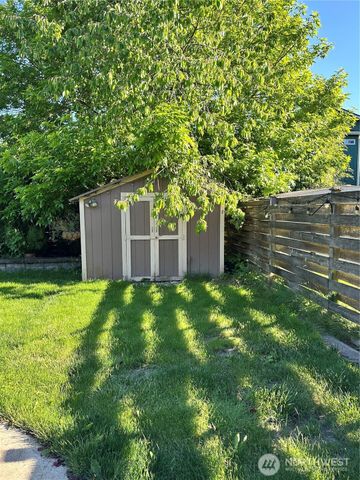 1206 Crystal Lane, Burlington, WA 98233