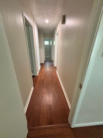 1204 Stuart Road, Denton, TX 76209