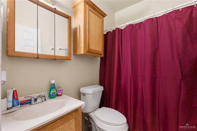 1921 Dennis Street, Harlingen, TX 78550