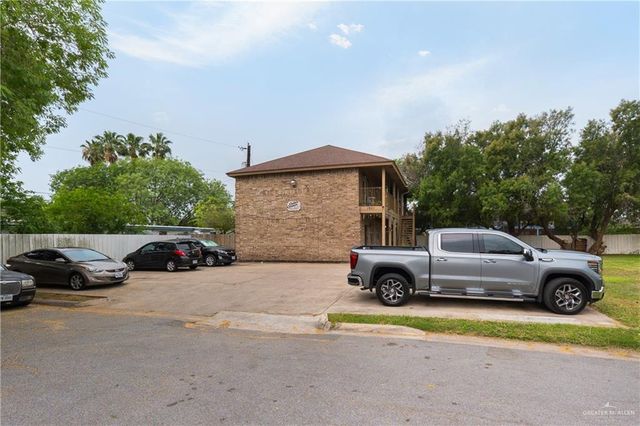 1921 Dennis Street, Harlingen, TX 78550