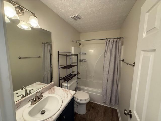 1201 Oakland Drive, Monroe, GA 30655