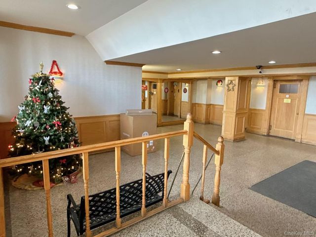 144-60 Gravett Street 2B, Flushing, NY 11367