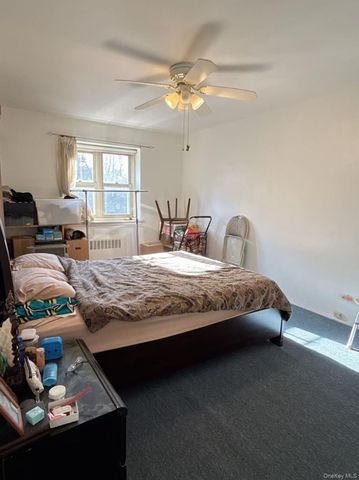 144-60 Gravett Street 2B, Flushing, NY 11367