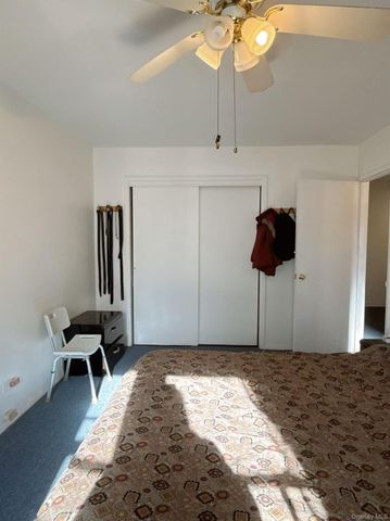 144-60 Gravett Street 2B, Flushing, NY 11367