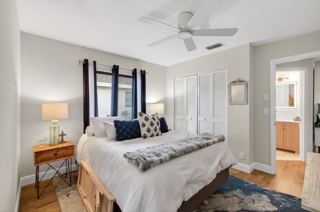 18304 181st Circle S, Boca Raton, FL 33498