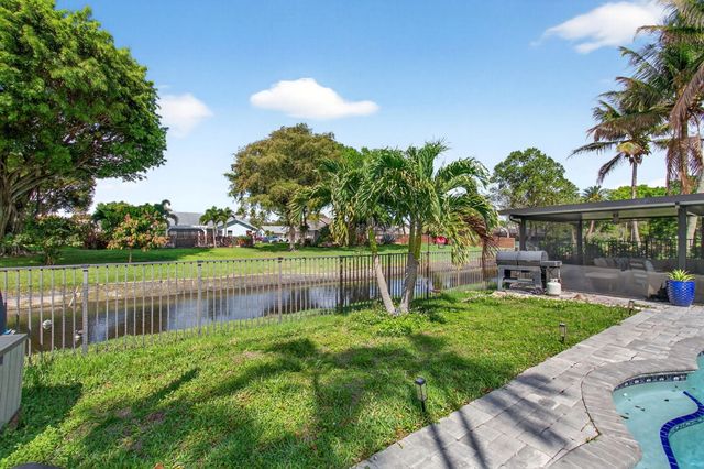 18304 181st Circle S, Boca Raton, FL 33498