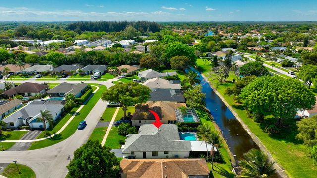 18304 181st Circle S, Boca Raton, FL 33498