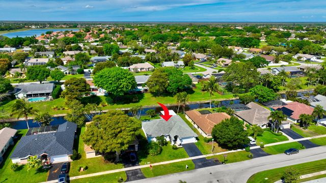 18304 181st Circle S, Boca Raton, FL 33498