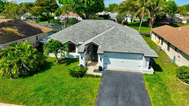 18304 181st Circle S, Boca Raton, FL 33498