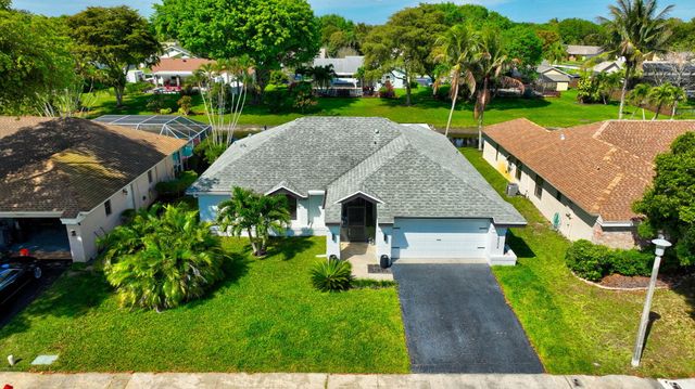 18304 181st Circle S, Boca Raton, FL 33498