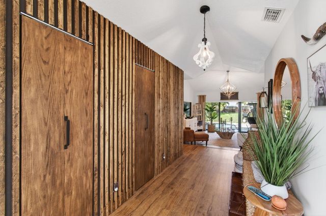 18304 181st Circle S, Boca Raton, FL 33498