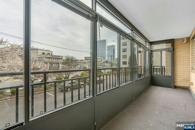 2185 Lemoine Avenue 2C, Fort Lee, NJ 07024