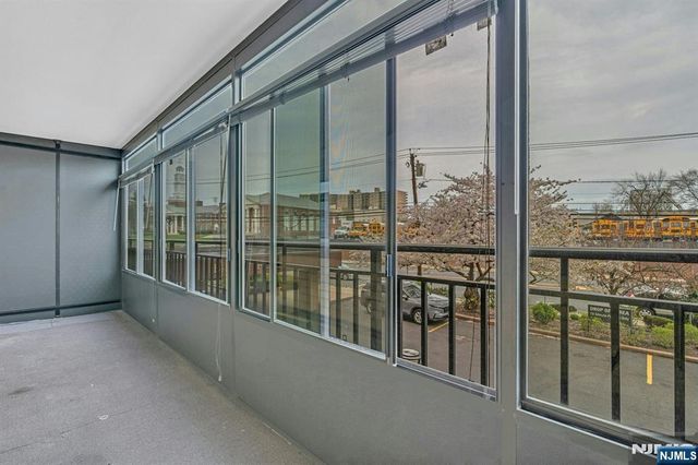 2185 Lemoine Avenue 2C, Fort Lee, NJ 07024