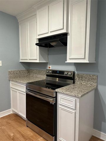 6390 Bonanza Drive, Montgomery, TX 77316