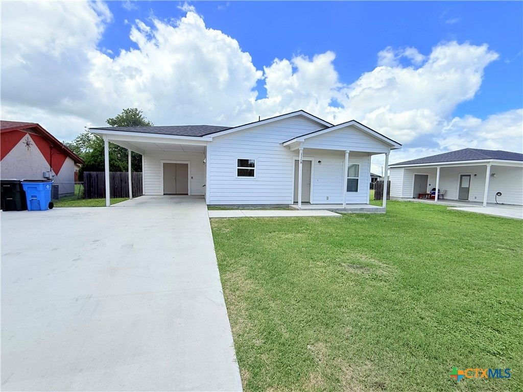 1168 Sycamore Street, Seguin, TX 78155