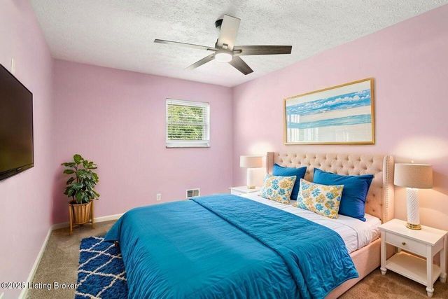 605 Glen Ct, Louisville, KY 40207