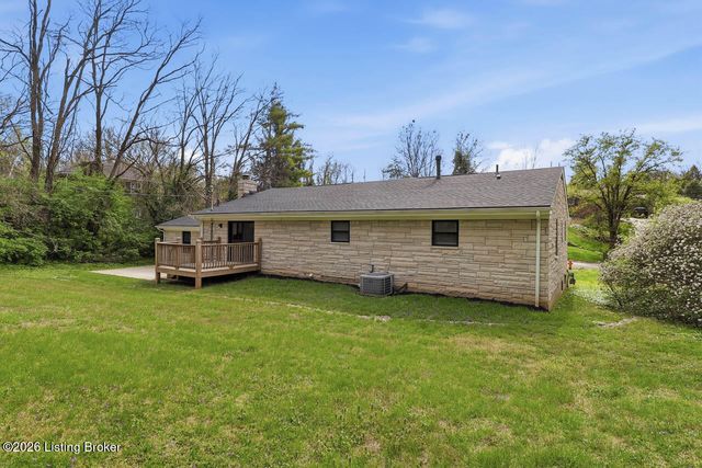 605 Glen Ct, Louisville, KY 40207