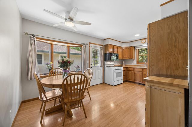 1618 Mclean Avenue, Saint Paul, MN 55106