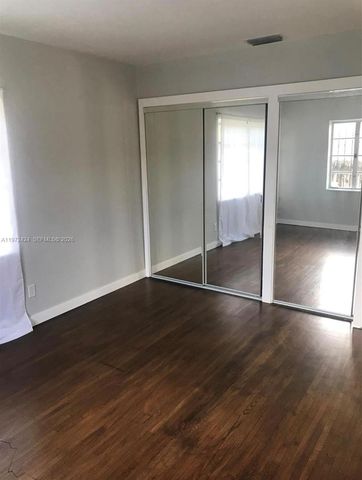 511 E 27th St, Hialeah, FL 33013