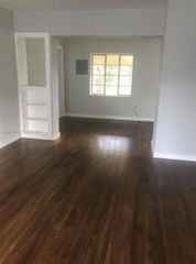 511 E 27th St, Hialeah, FL 33013