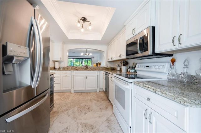 1080 6th ST S, Naples, FL 34102