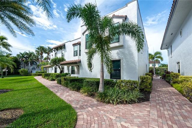 1080 6th ST S, Naples, FL 34102