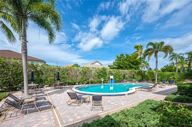 1080 6th ST S, Naples, FL 34102