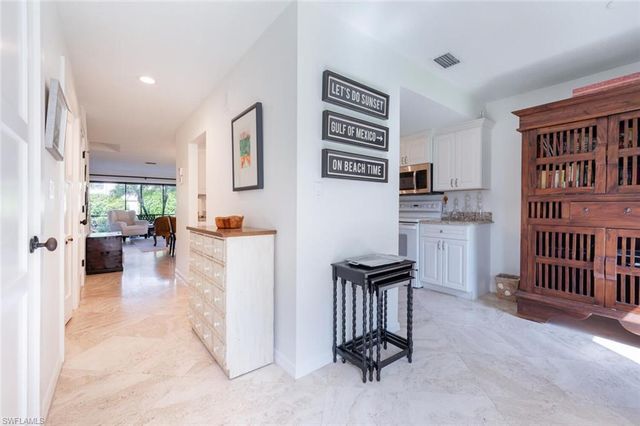 1080 6th ST S, Naples, FL 34102