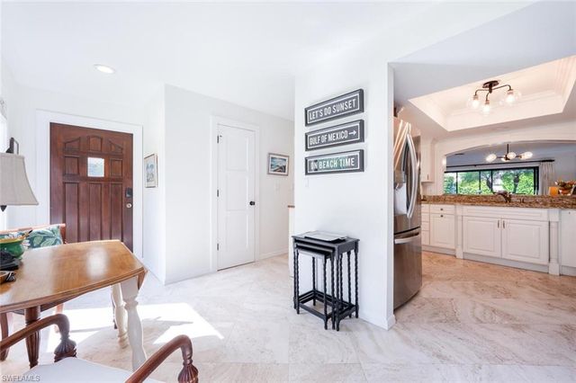 1080 6th ST S, Naples, FL 34102