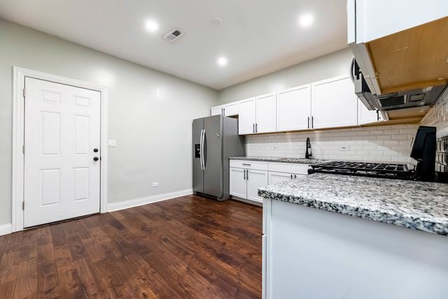 2746 W 47th Street, Chicago, IL 60632