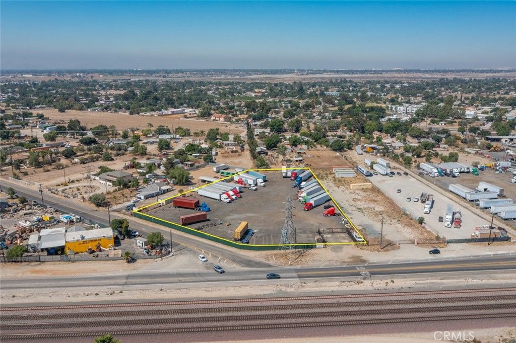 3304 Cajon Boulevard, San Bernardino, CA 92407