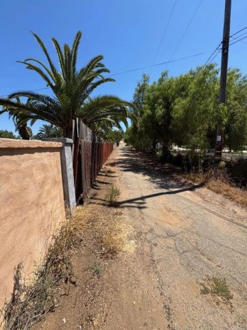 2055 Riviera Dr, Vista, CA 92084