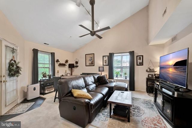 3143 CHARING CROSS, Wilmington, DE 19808