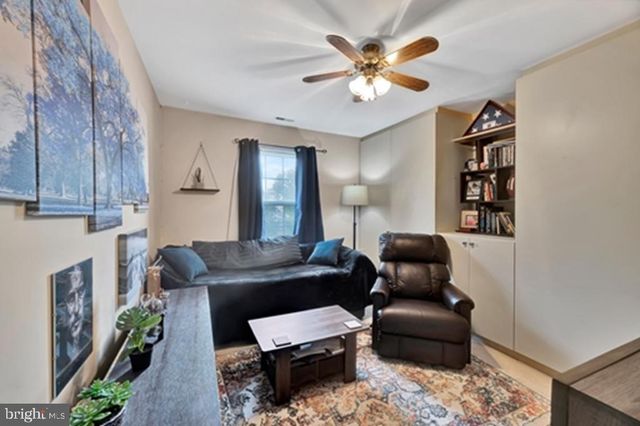 3143 CHARING CROSS, Wilmington, DE 19808