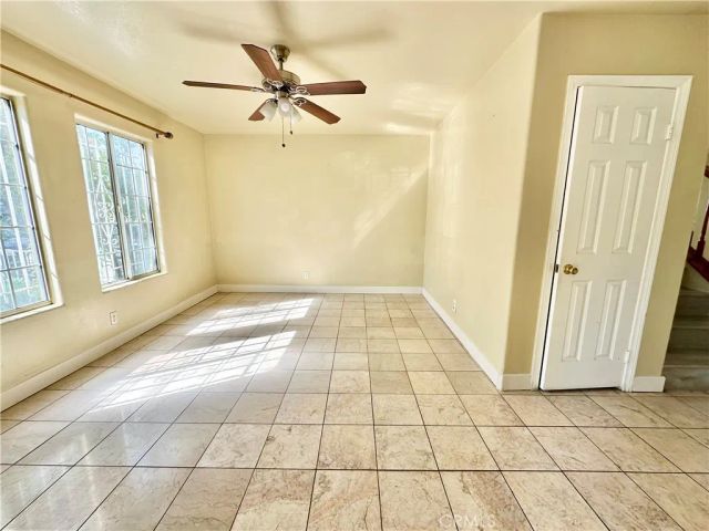 731 W 5th Street, Long Beach, CA 90802