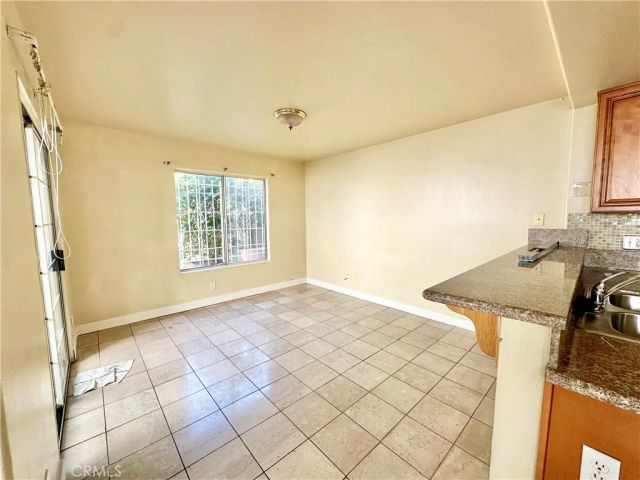 731 W 5th Street, Long Beach, CA 90802