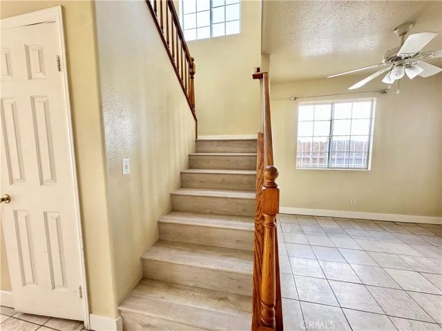 731 W 5th Street, Long Beach, CA 90802