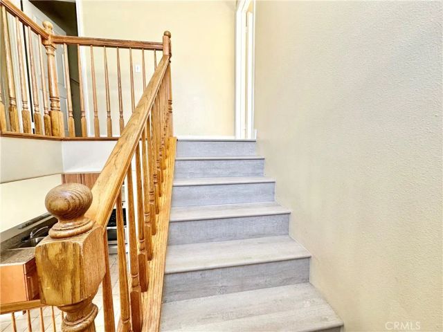 731 W 5th Street, Long Beach, CA 90802