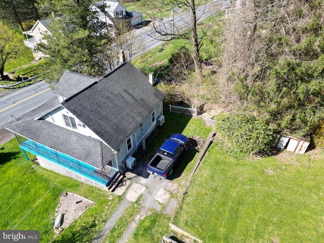 690 HIGH RD, Ashland, PA 17921