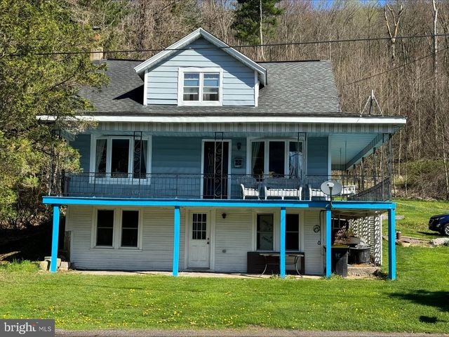 690 HIGH RD, Ashland, PA 17921